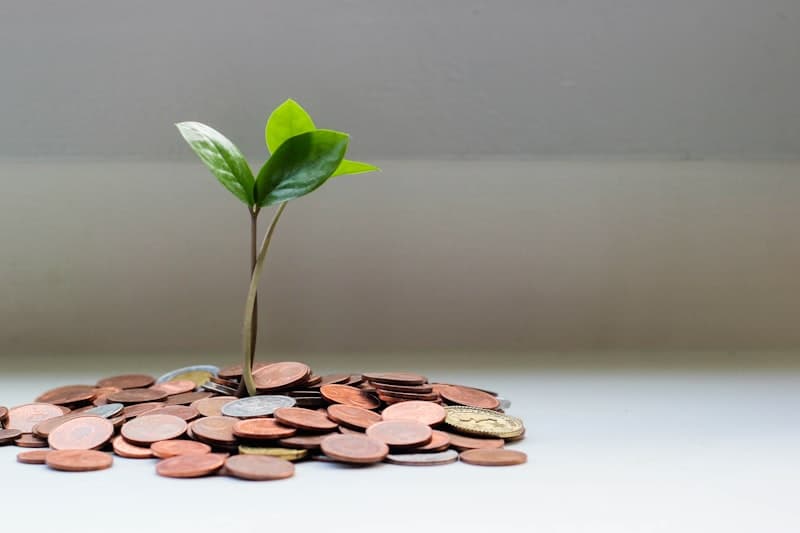 The Power of Leverage: Why a 20% Deposit Is Property's Secret Weapon (And Its Biggest Risk)