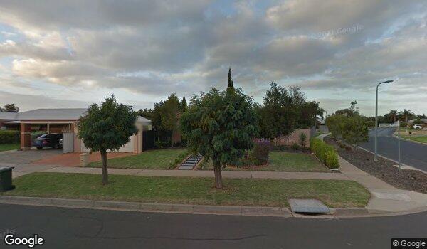 15 HOLYOAKE WAY, Mildura, VIC