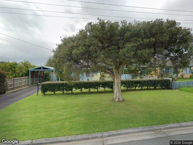 8 CAMBRIDGE STREET, Lang Lang