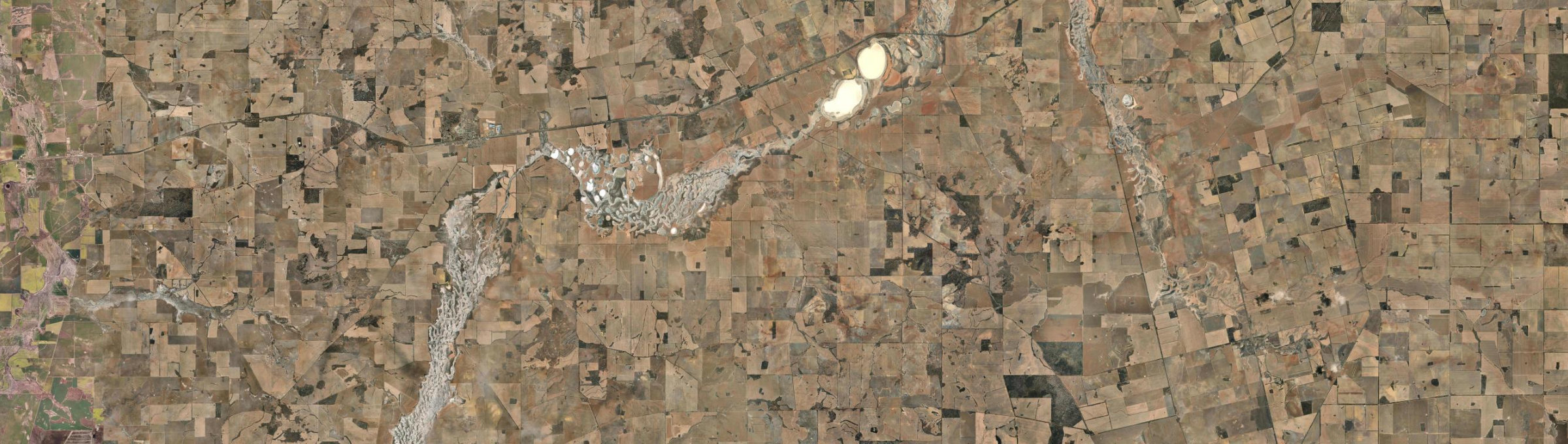 Aerial view of South Doodlakine, WA