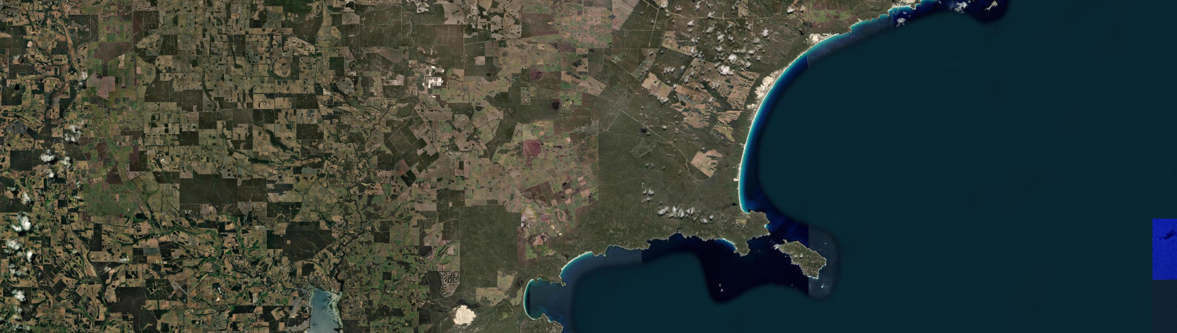 Aerial view of Manypeaks, WA