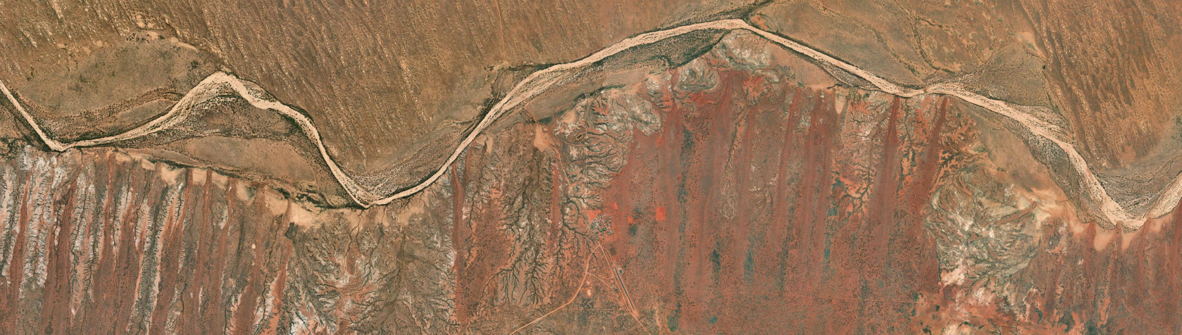 Aerial view of Finke, NT