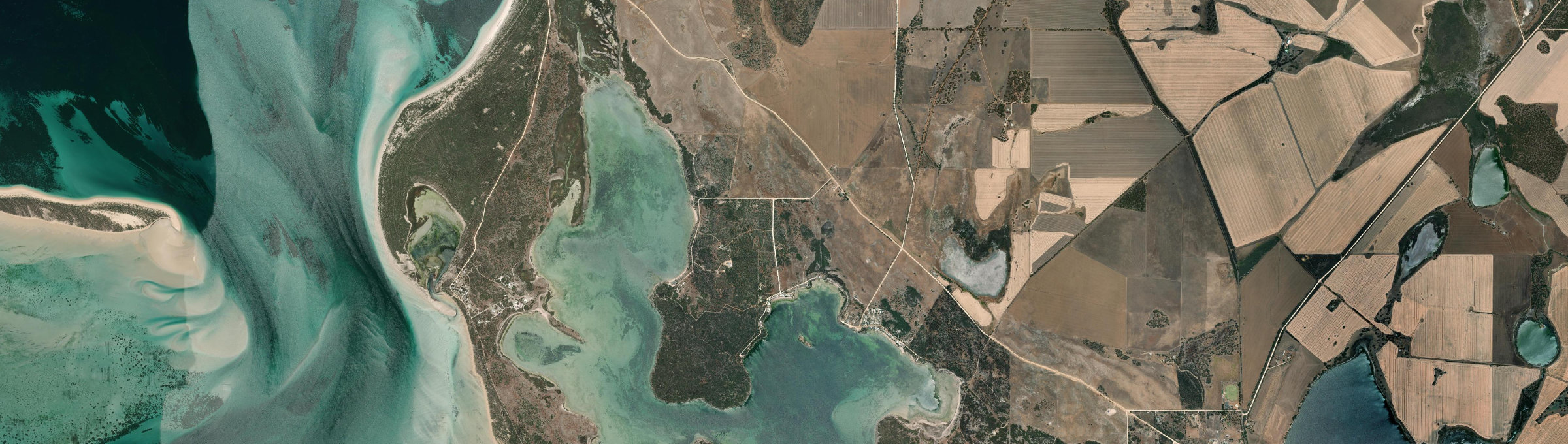 Aerial view of Mount Dutton Bay, SA