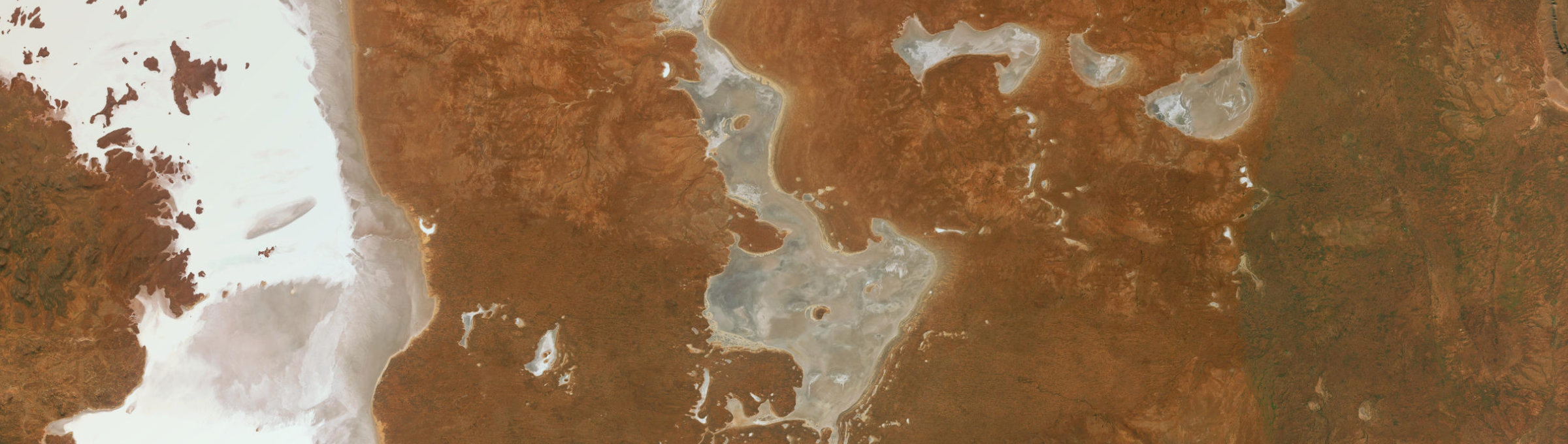 Aerial view of Lake Macfarlane, SA