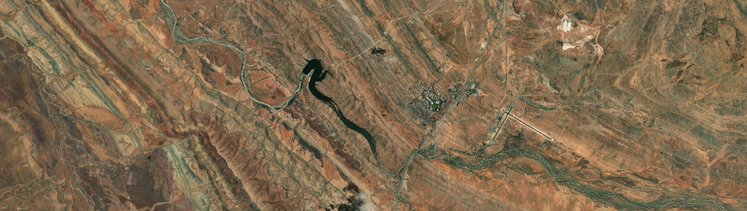 Aerial view of Leigh Creek (SA), SA