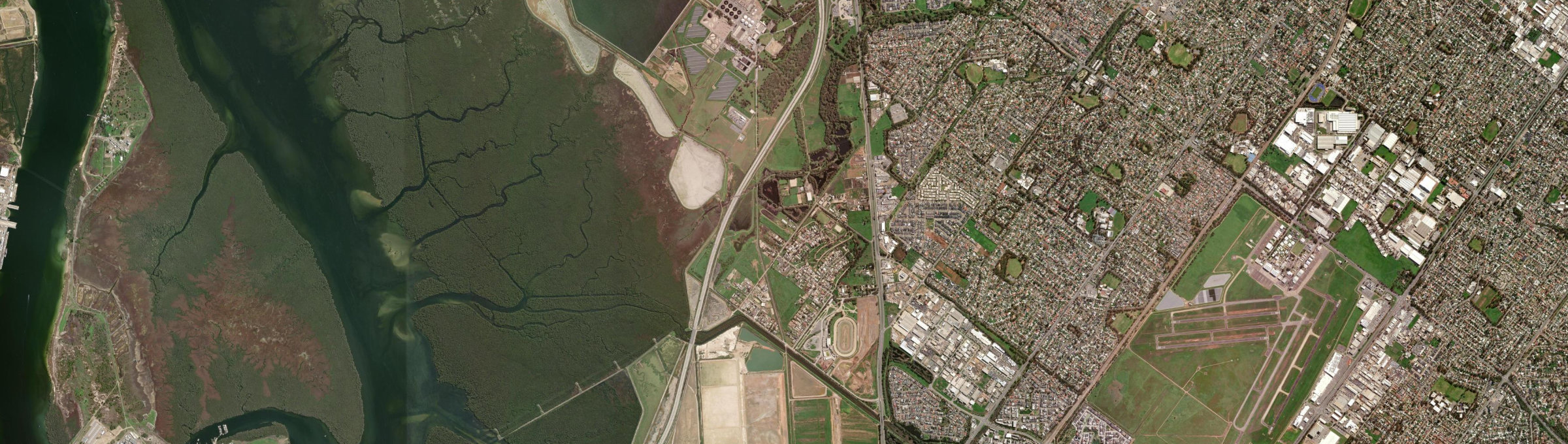 Aerial view of Globe Derby Park, SA