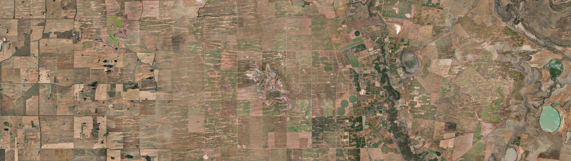 Aerial view of Piangil, VIC