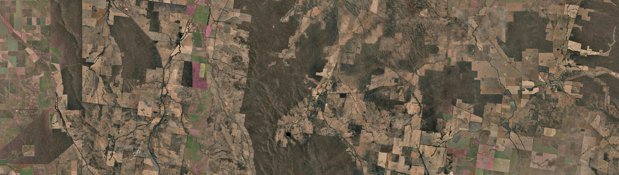 Aerial view of Stuart Mill, VIC