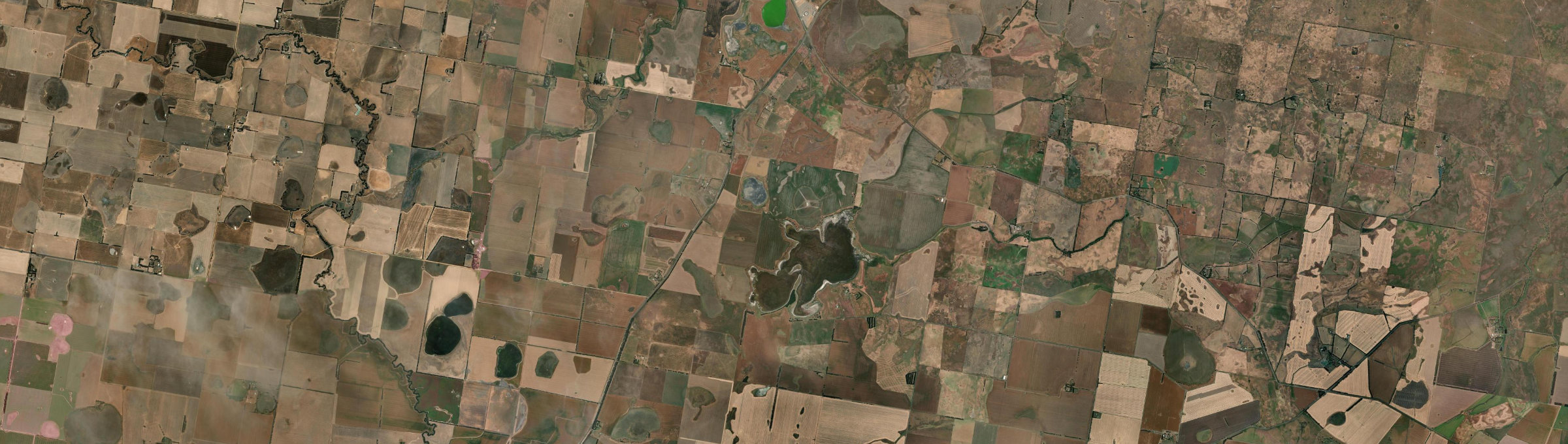 Aerial view of Lake Wongan, VIC