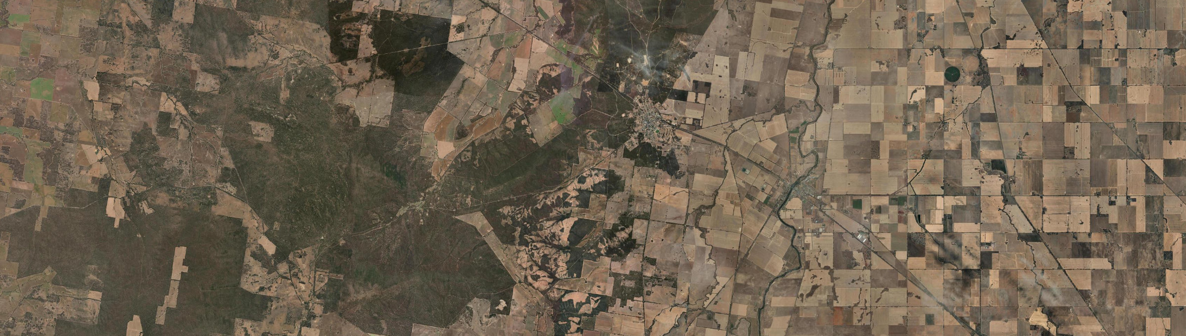 Aerial view of Inglewood (Vic.), VIC