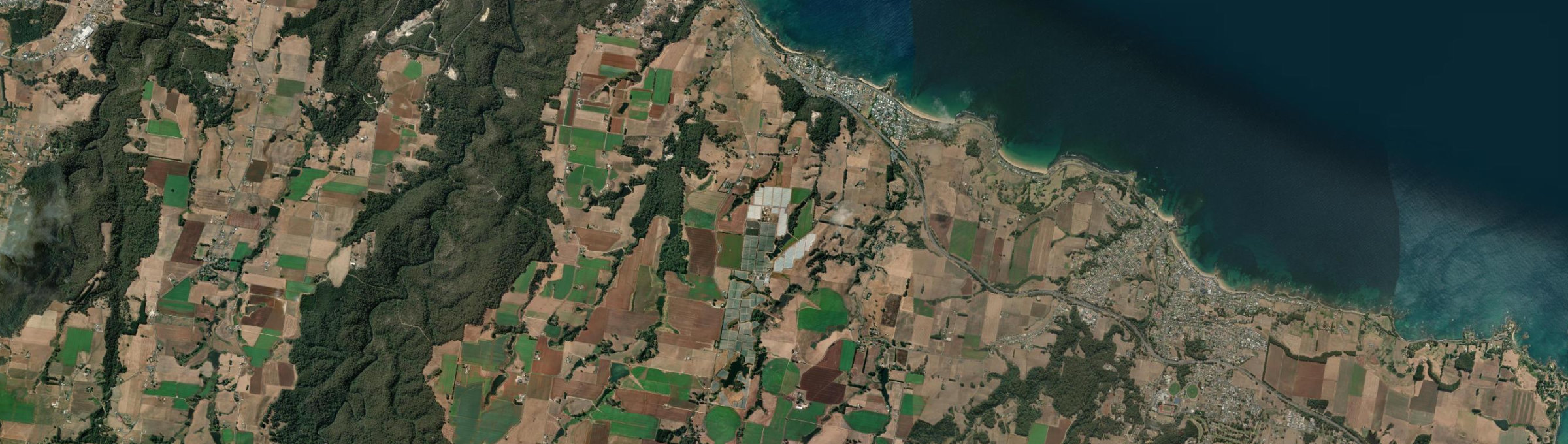 Aerial view of Sulphur Creek, TAS