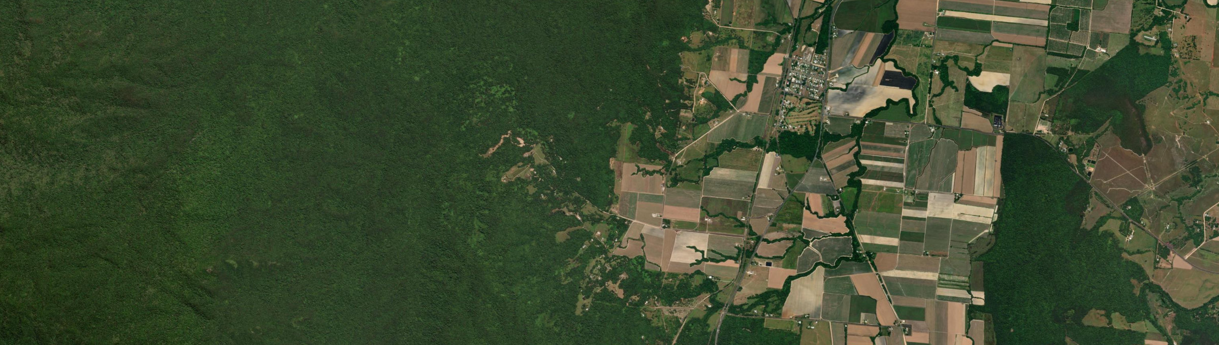 Aerial view of Shell Pocket, QLD