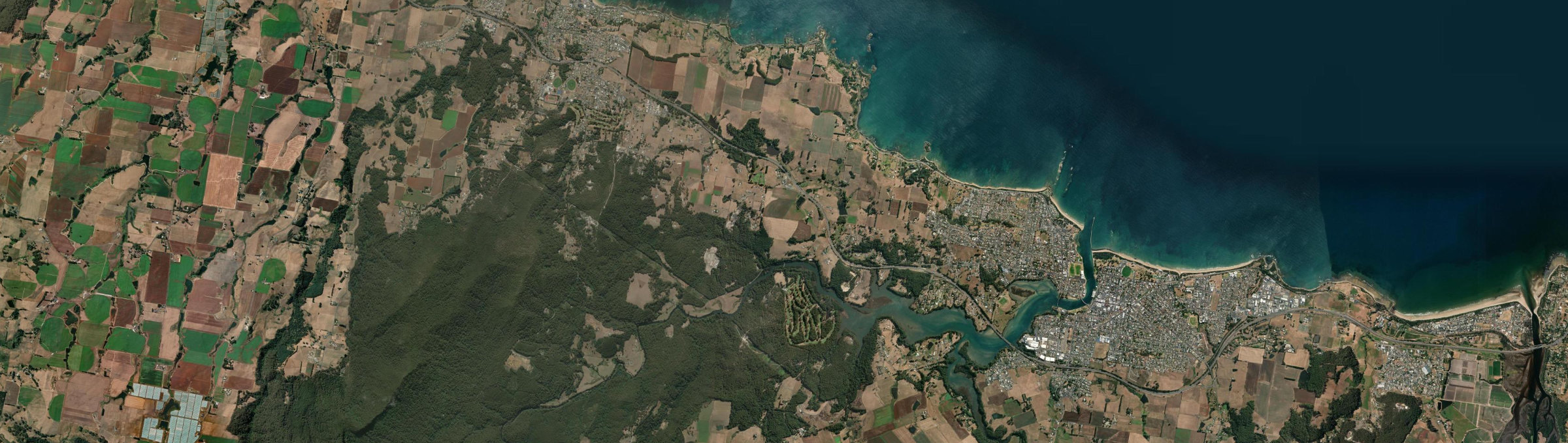 Aerial view of West Ulverstone, TAS