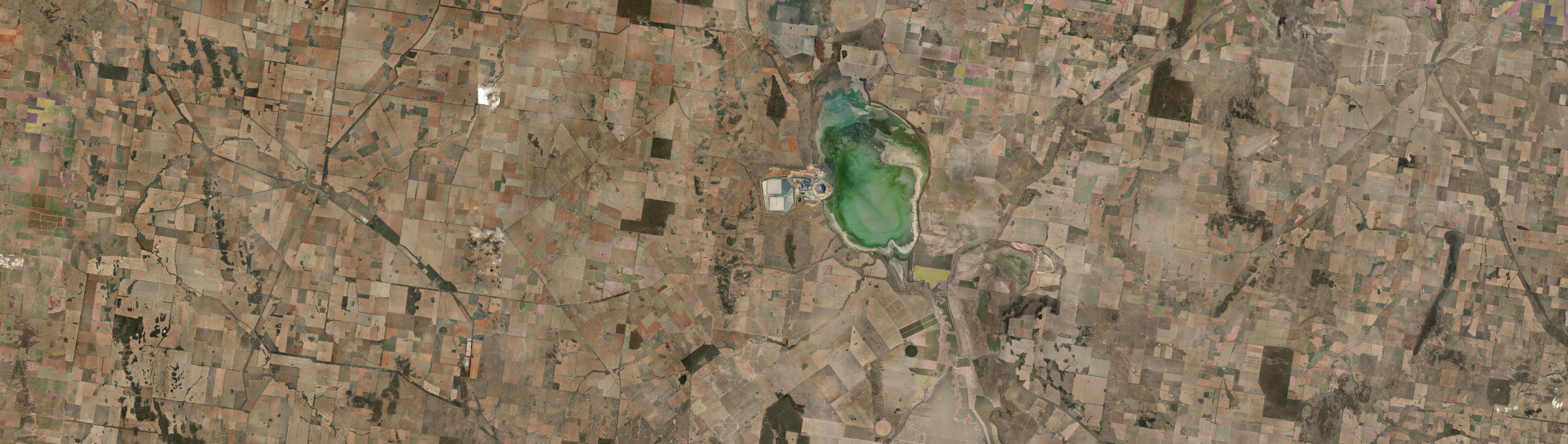 Aerial view of Lake Cowal, NSW