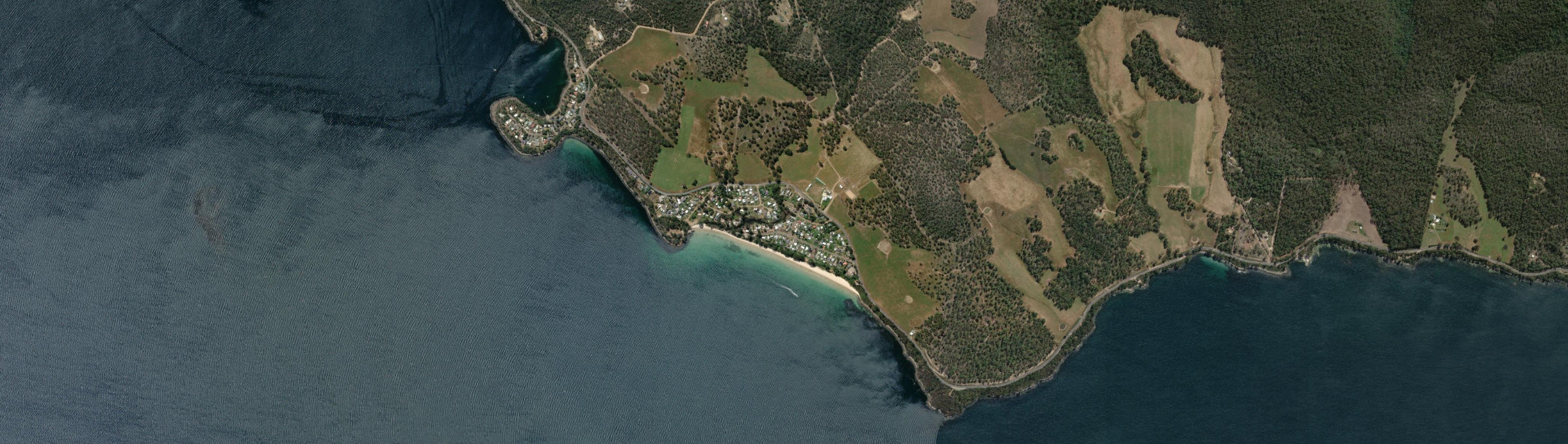 Aerial view of Verona Sands, TAS