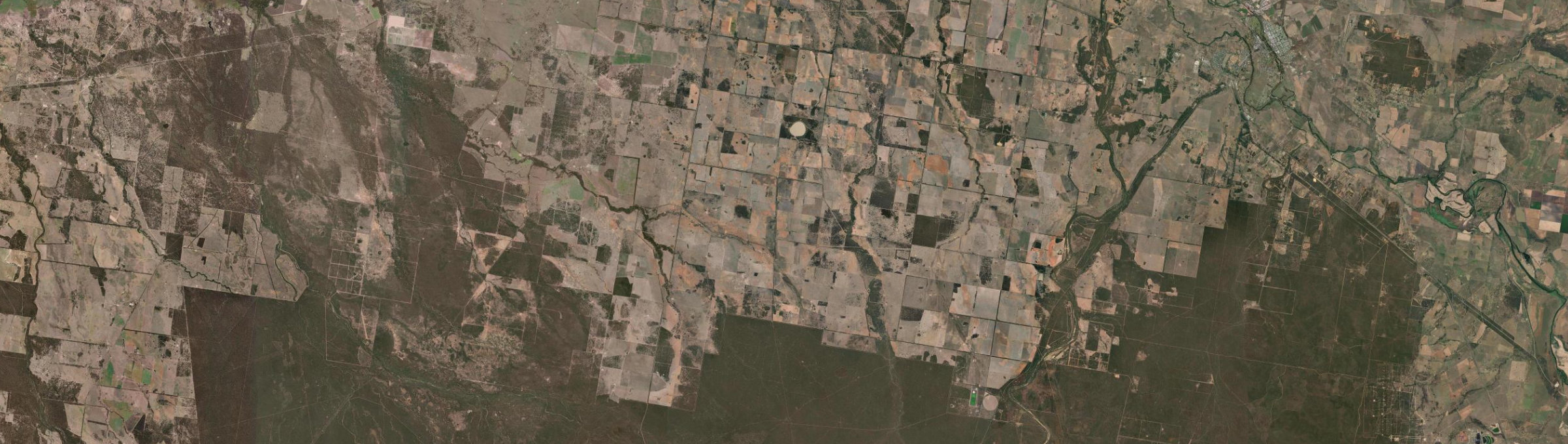Aerial view of Yarrie Lake, NSW