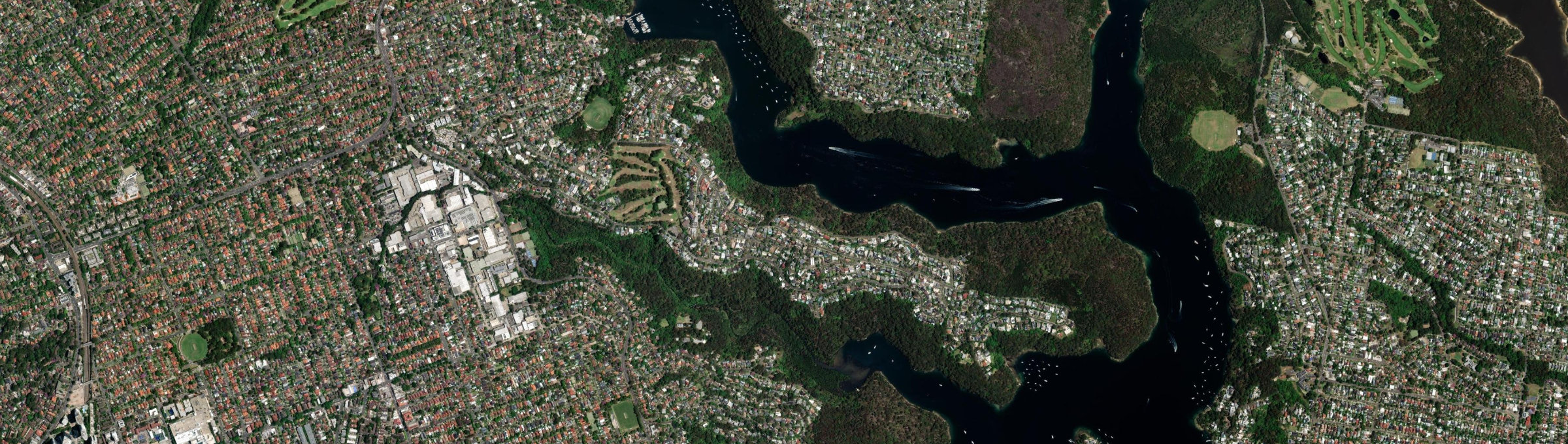 Aerial view of Castle Cove, NSW