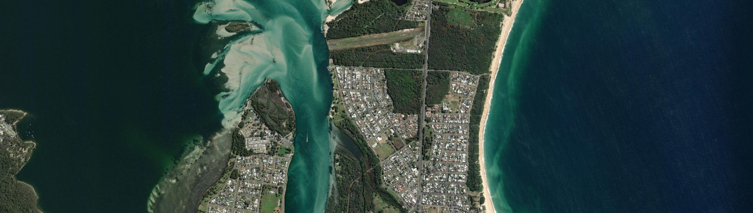 Aerial view of Pelican (NSW), NSW