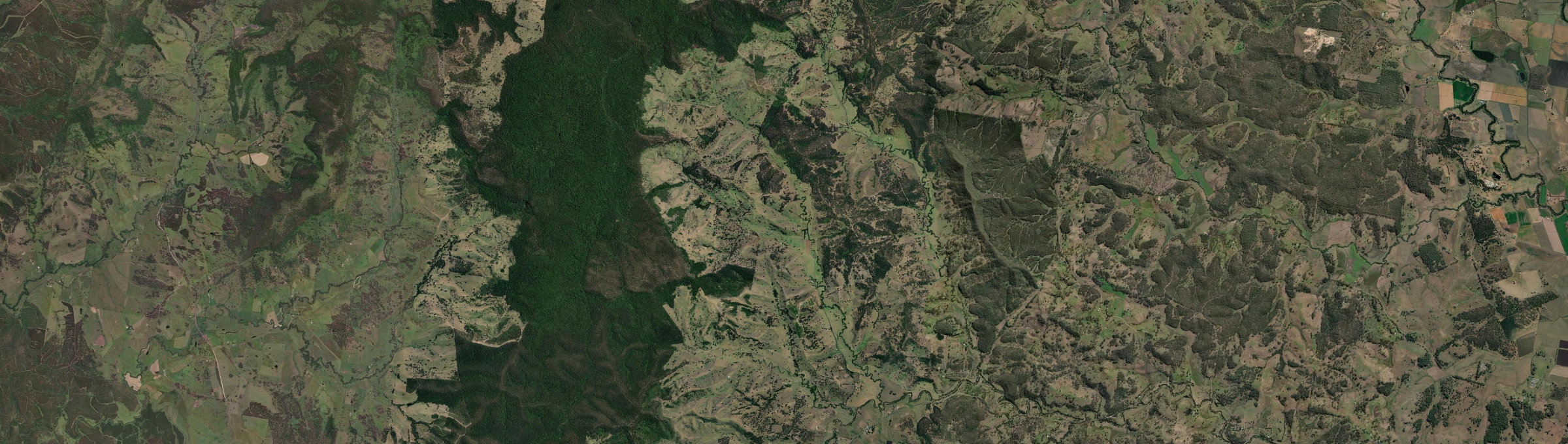 Aerial view of Bingeebeebra Creek, NSW