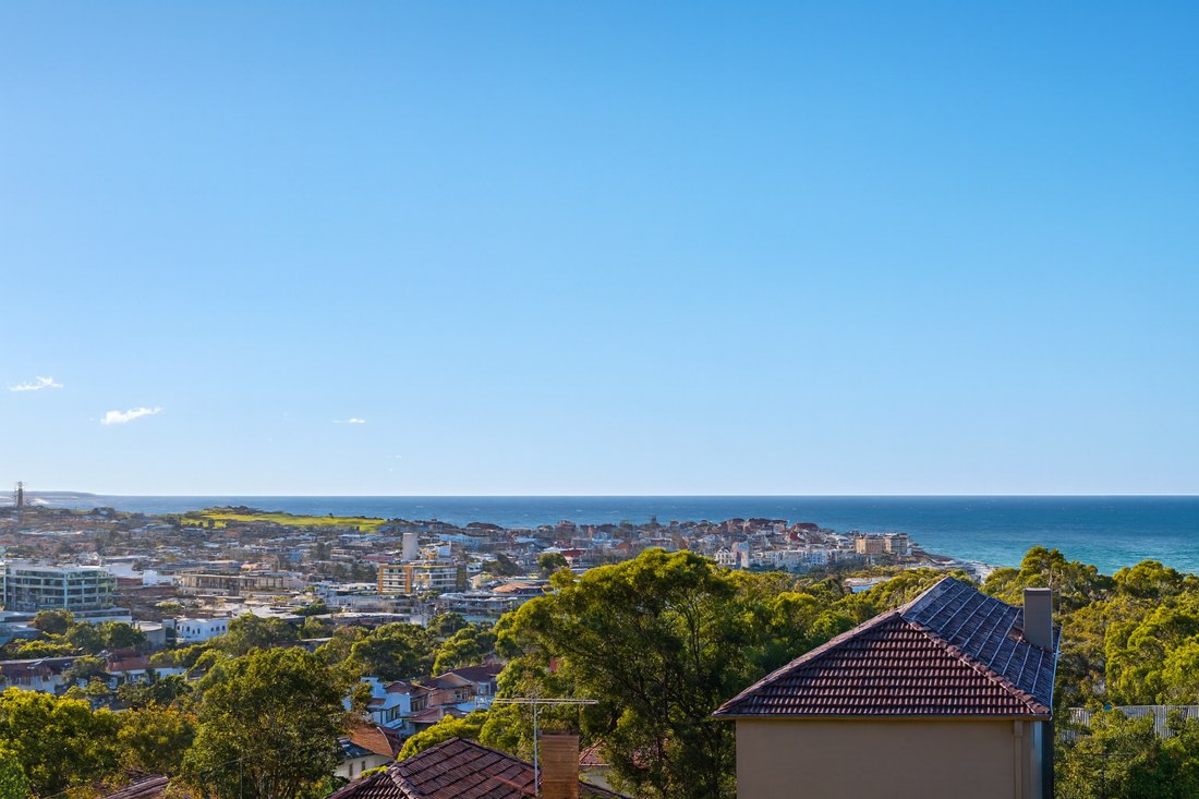 Bondi, NSW, View of houses and ocean horizon
