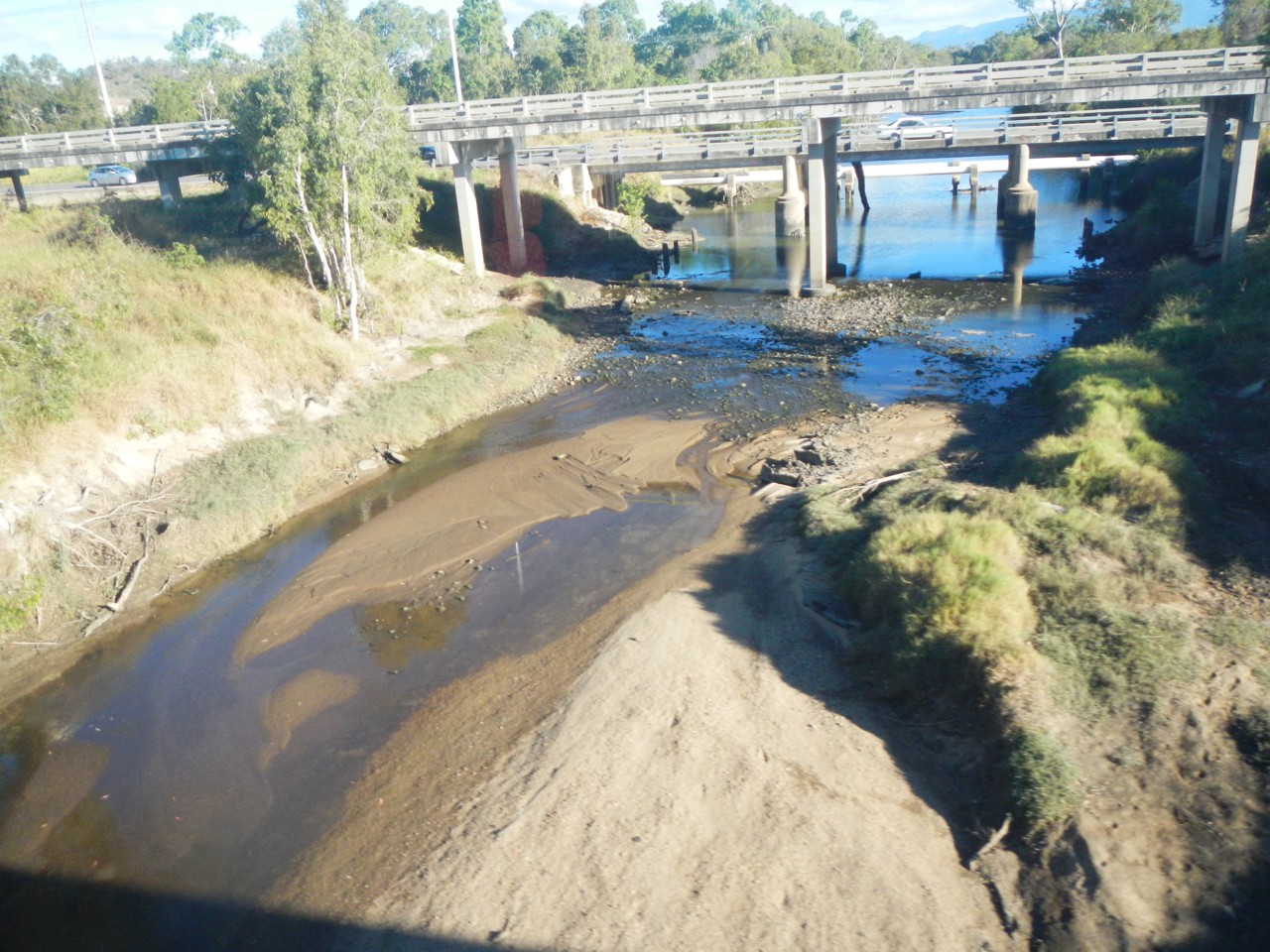 Burdell, QLD, Bridge over a narrow, muddy creek