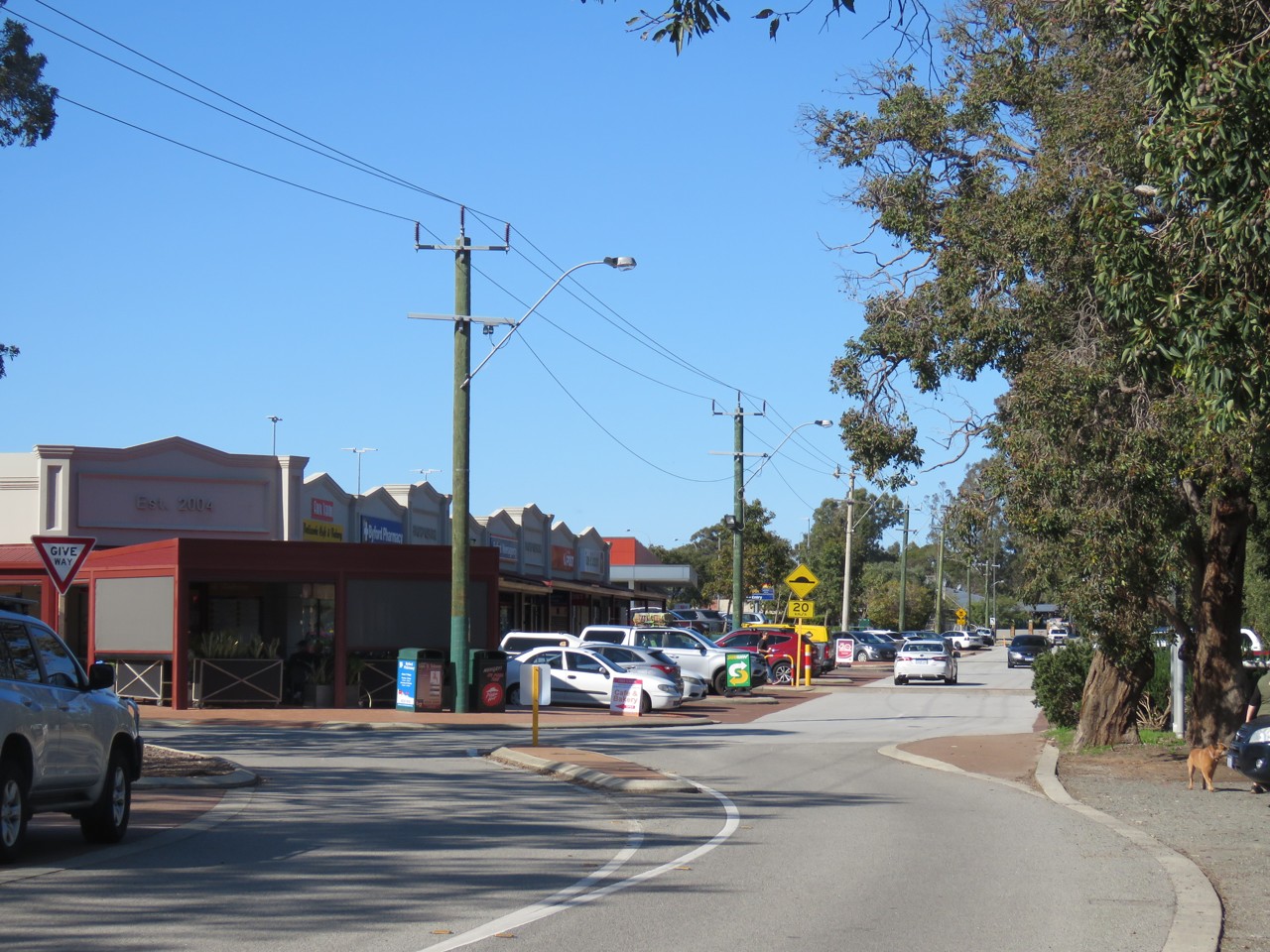 Byford, WA, Shops and parking on a curved street