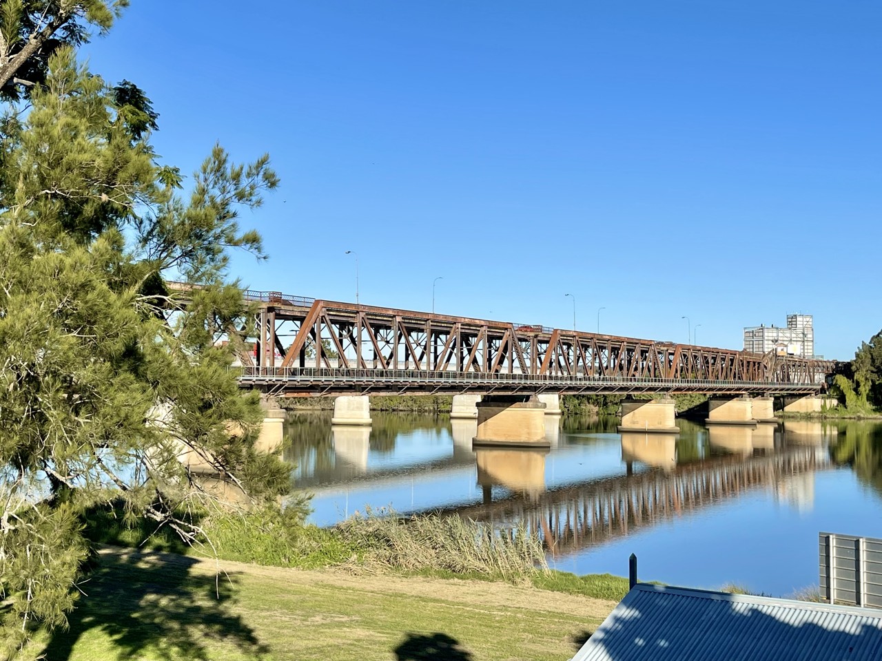 Grafton, NSW, Double bridge over Clarence River with trees