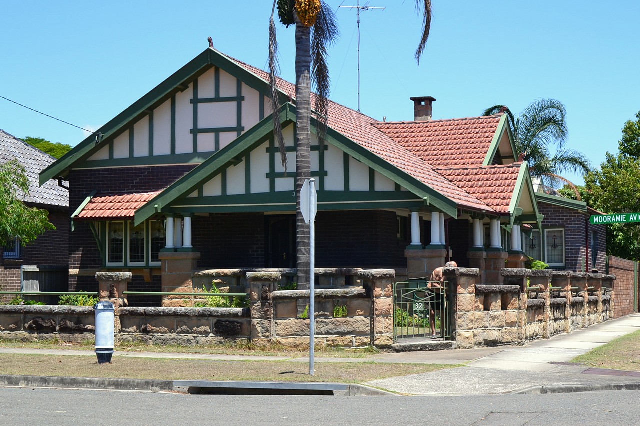 Kensington, NSW, Federation house on a suburban corner street