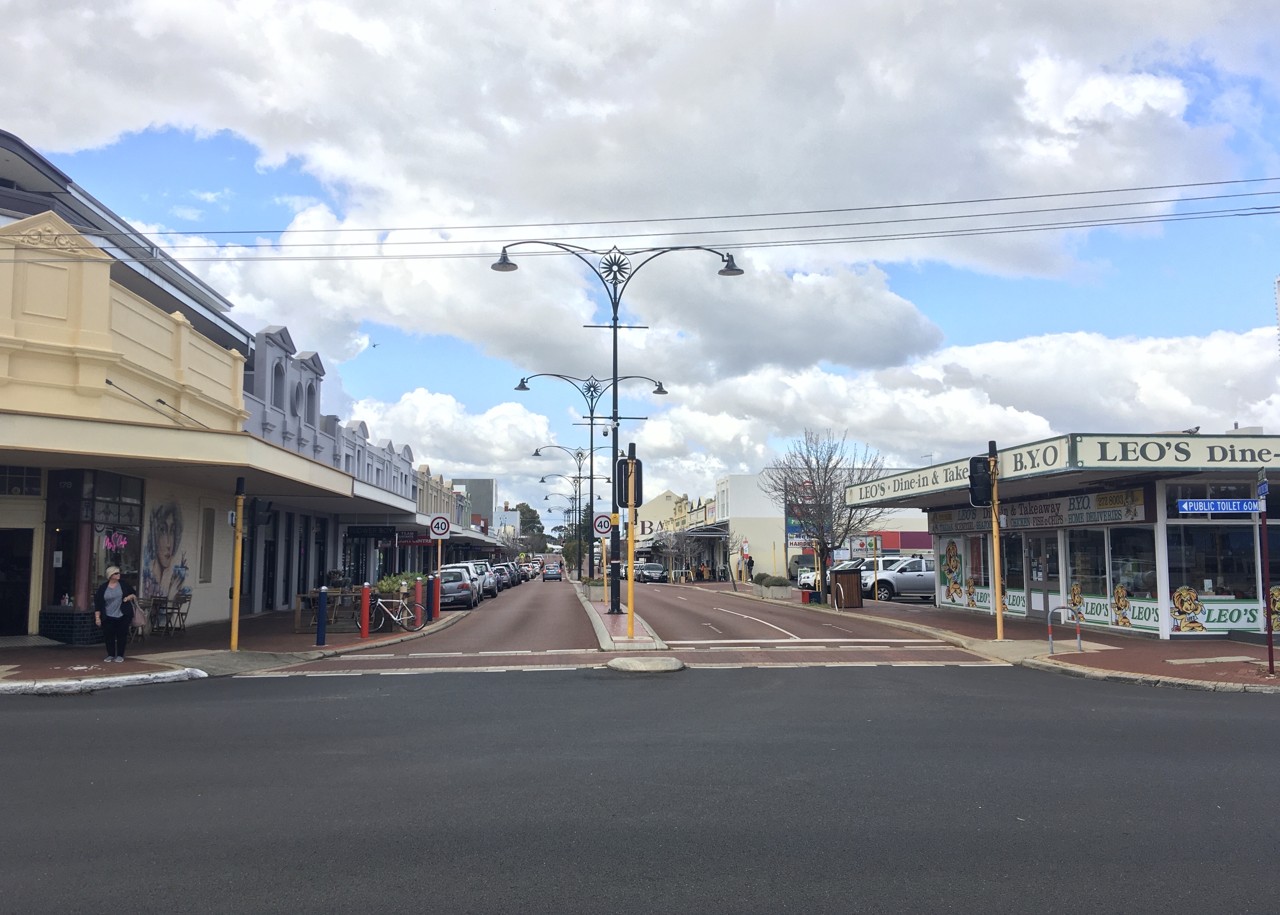 Maylands, WA, Intersection with historic shopfronts and street lamps