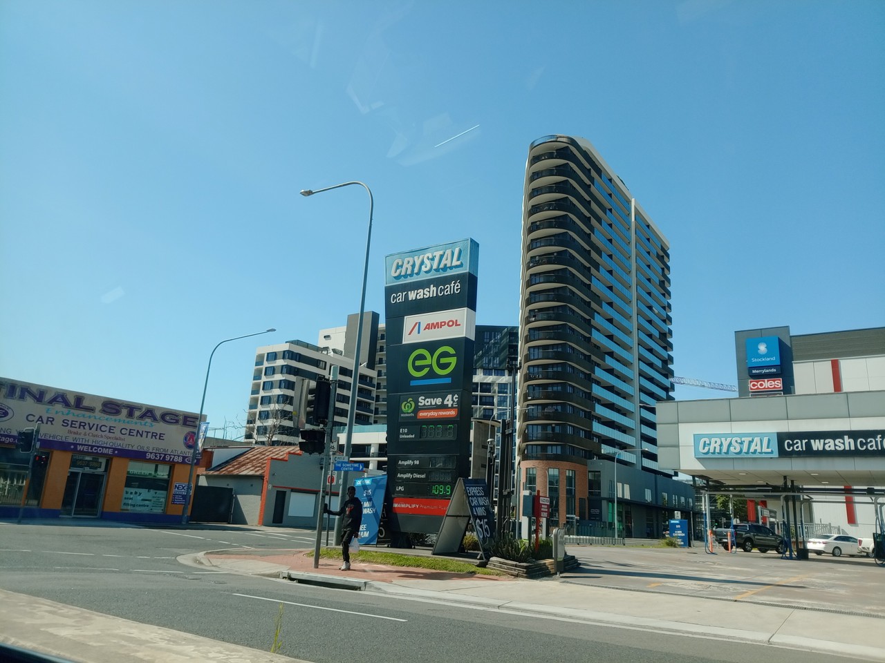 Merrylands, NSW, High-rise buildings near Crystal Car Wash Café