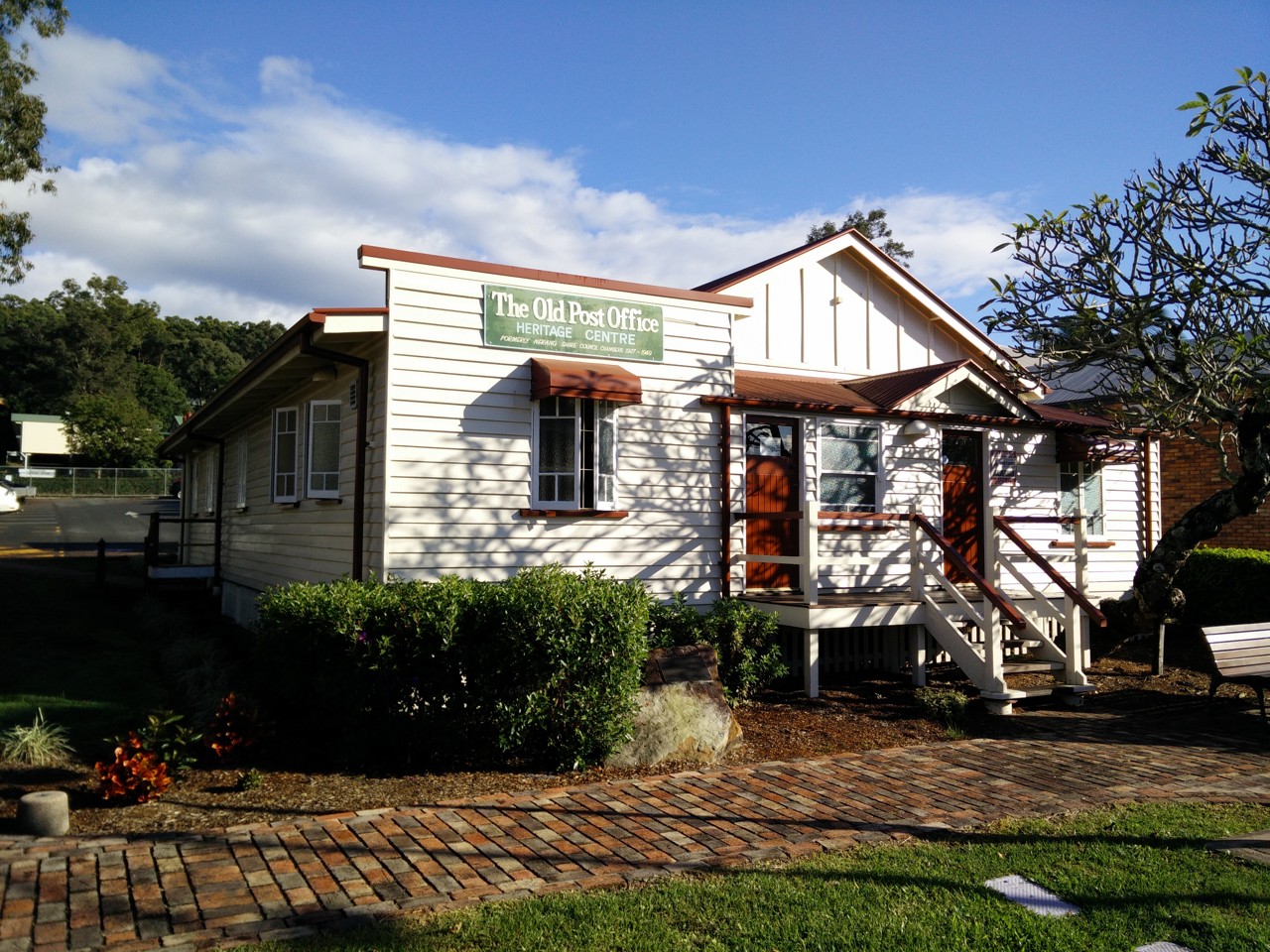 Mudgeeraba, QLD, Old Post Office historical building facade