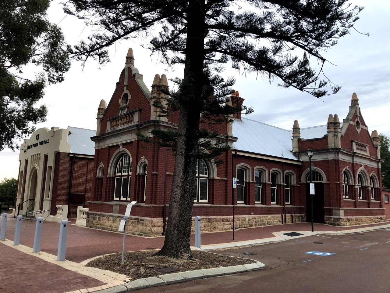 North Perth, WA, Old brick building with arched windows