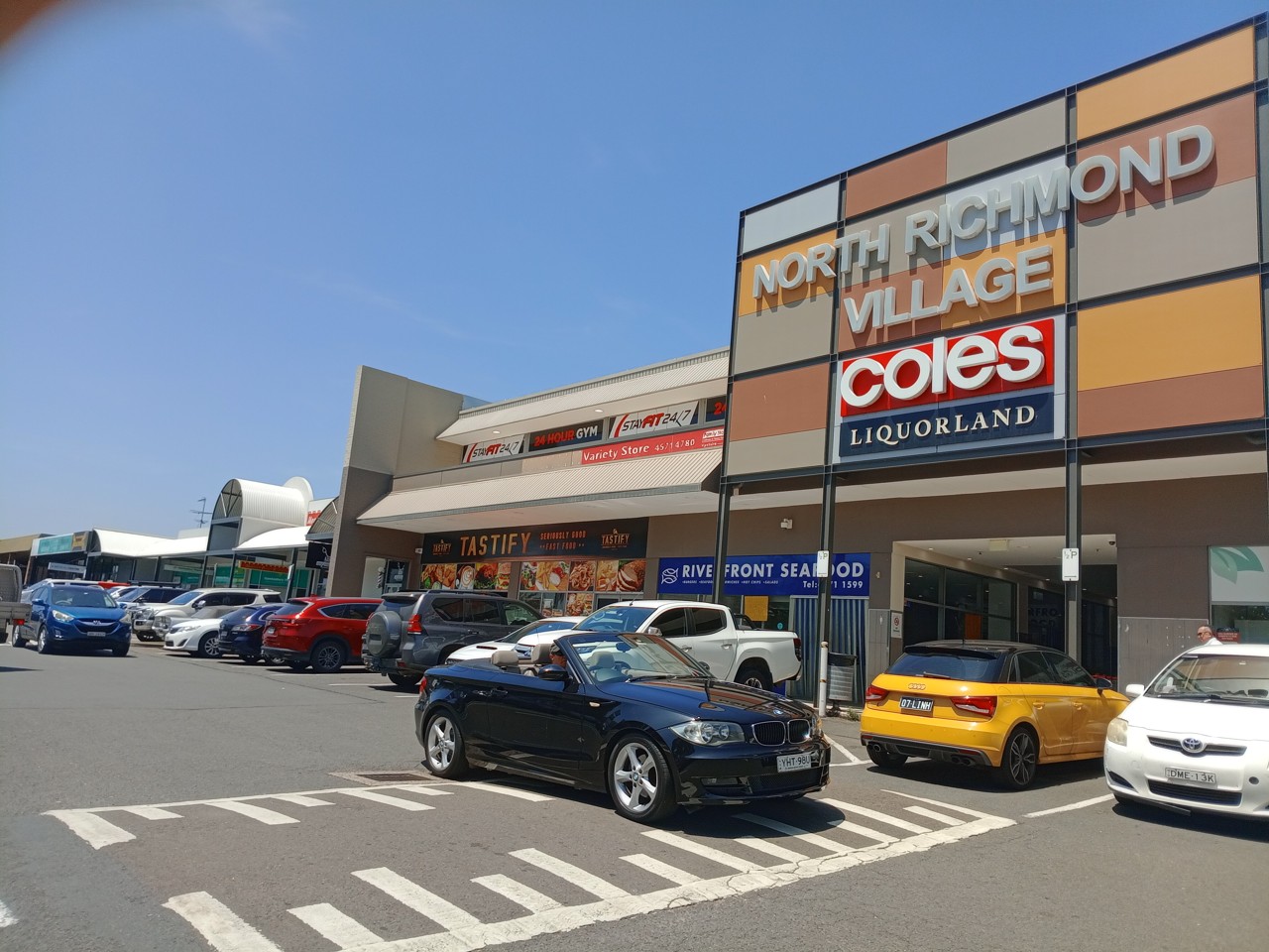 North Richmond, NSW, Shopping centre entrance with Coles and Liquorland