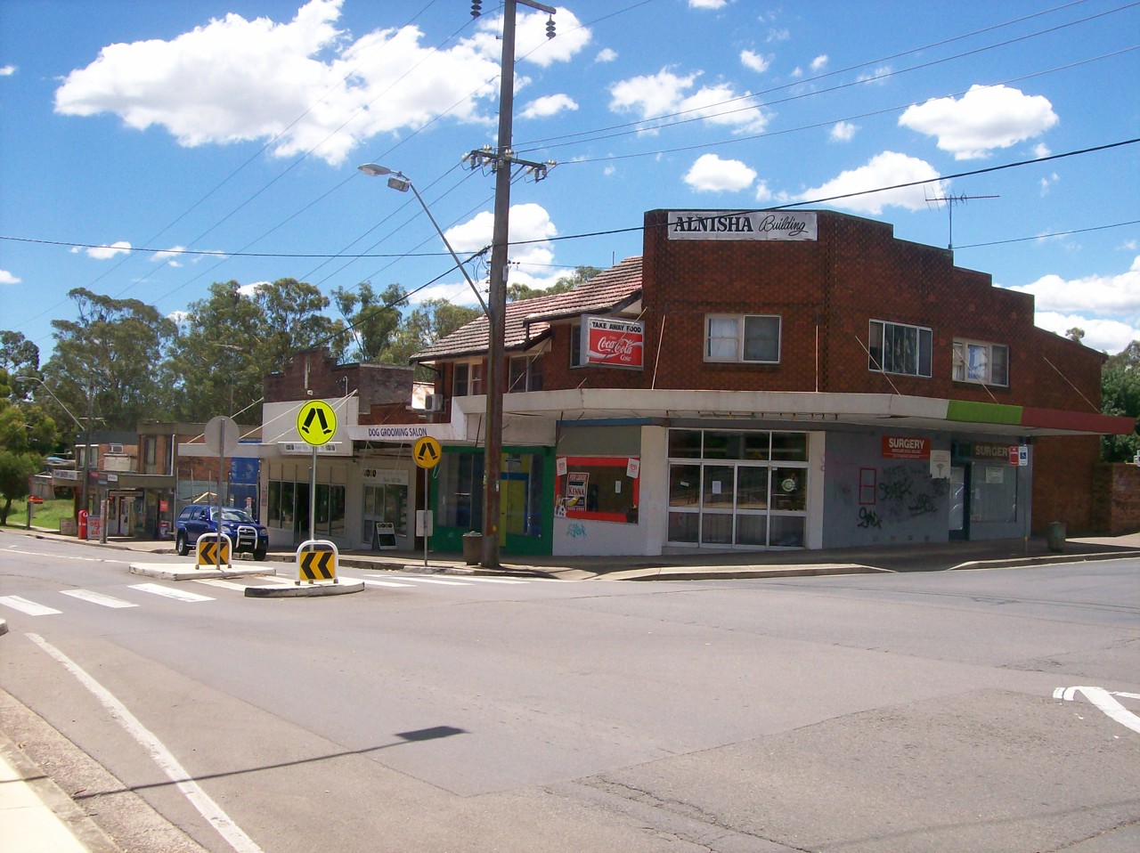 Schofields, NSW, Intersection with shops and pedestrian crossing