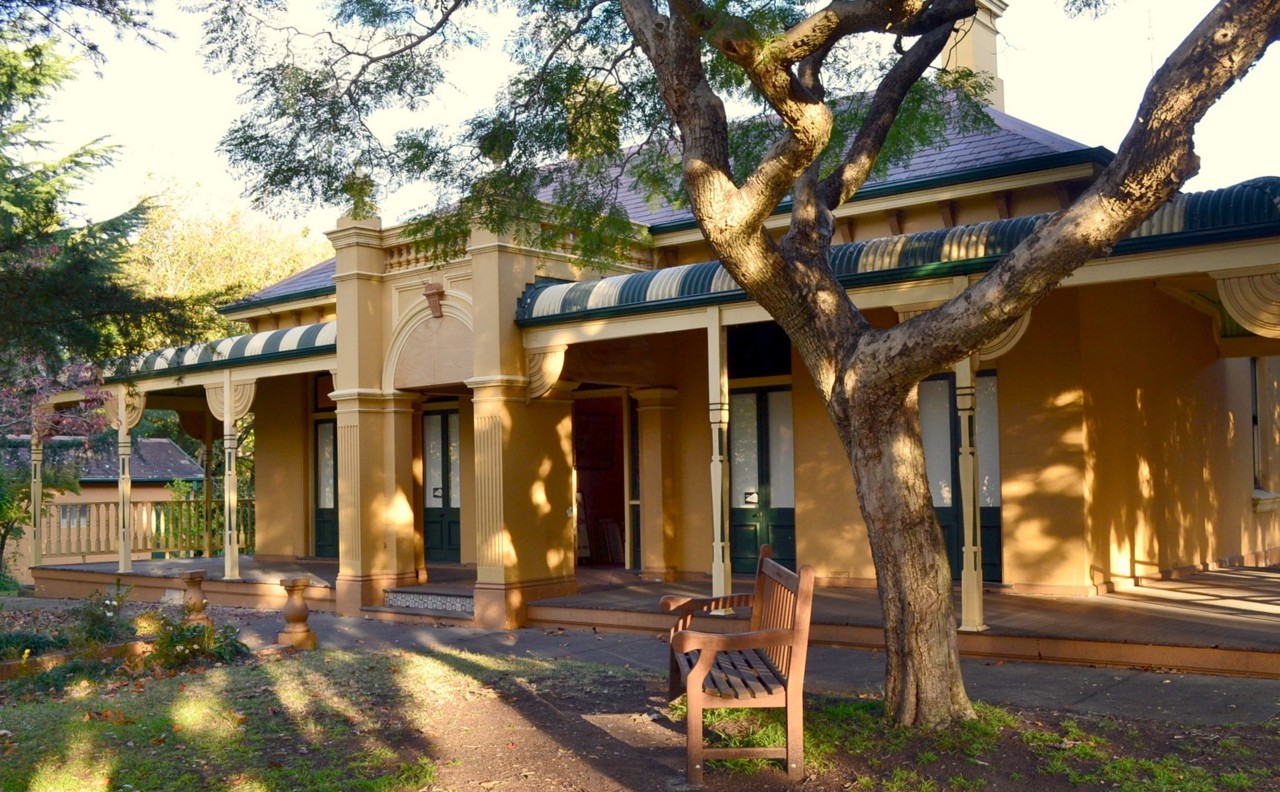 Springwood, NSW, Historic building with veranda and garden