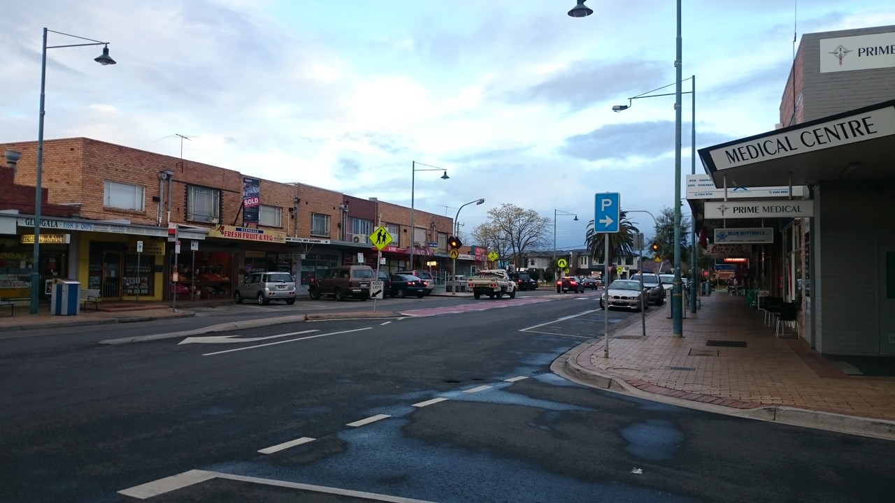 Sunshine West, VIC, Shops and medical centre along a street
