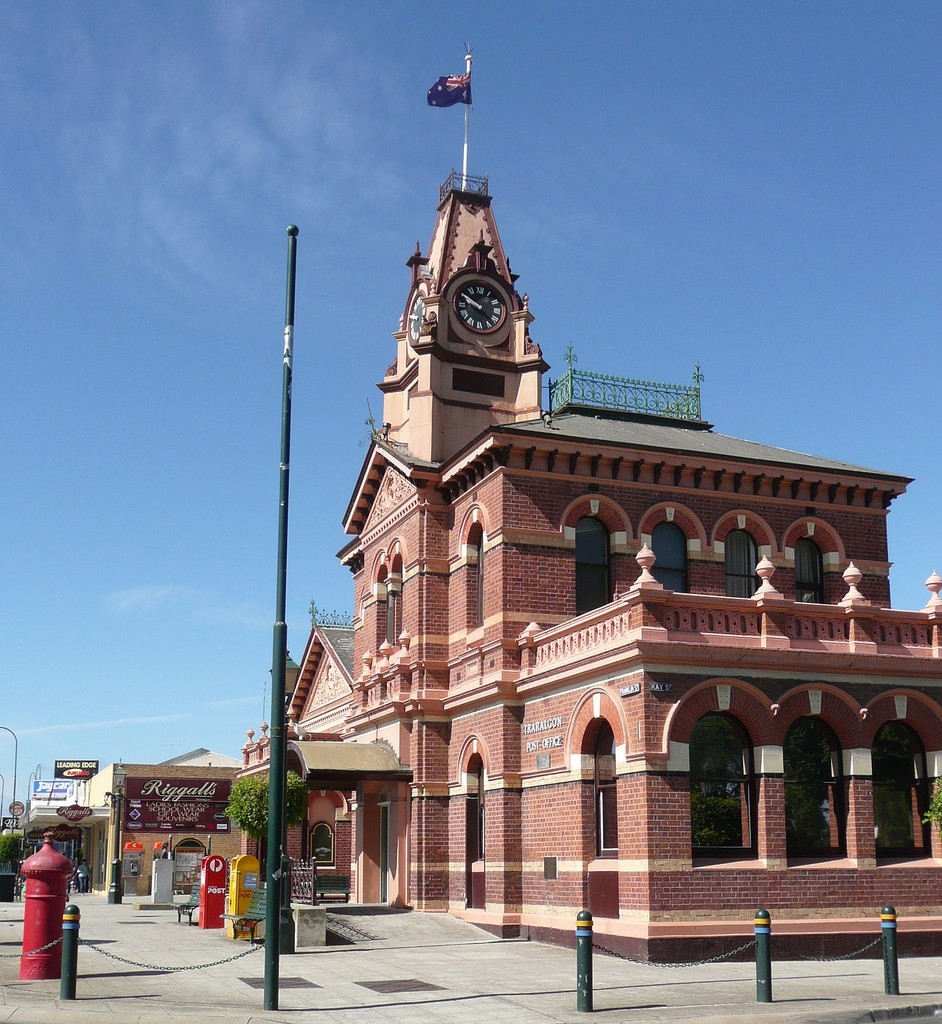 Traralgon, VIC, Historic post office building with clock tower
