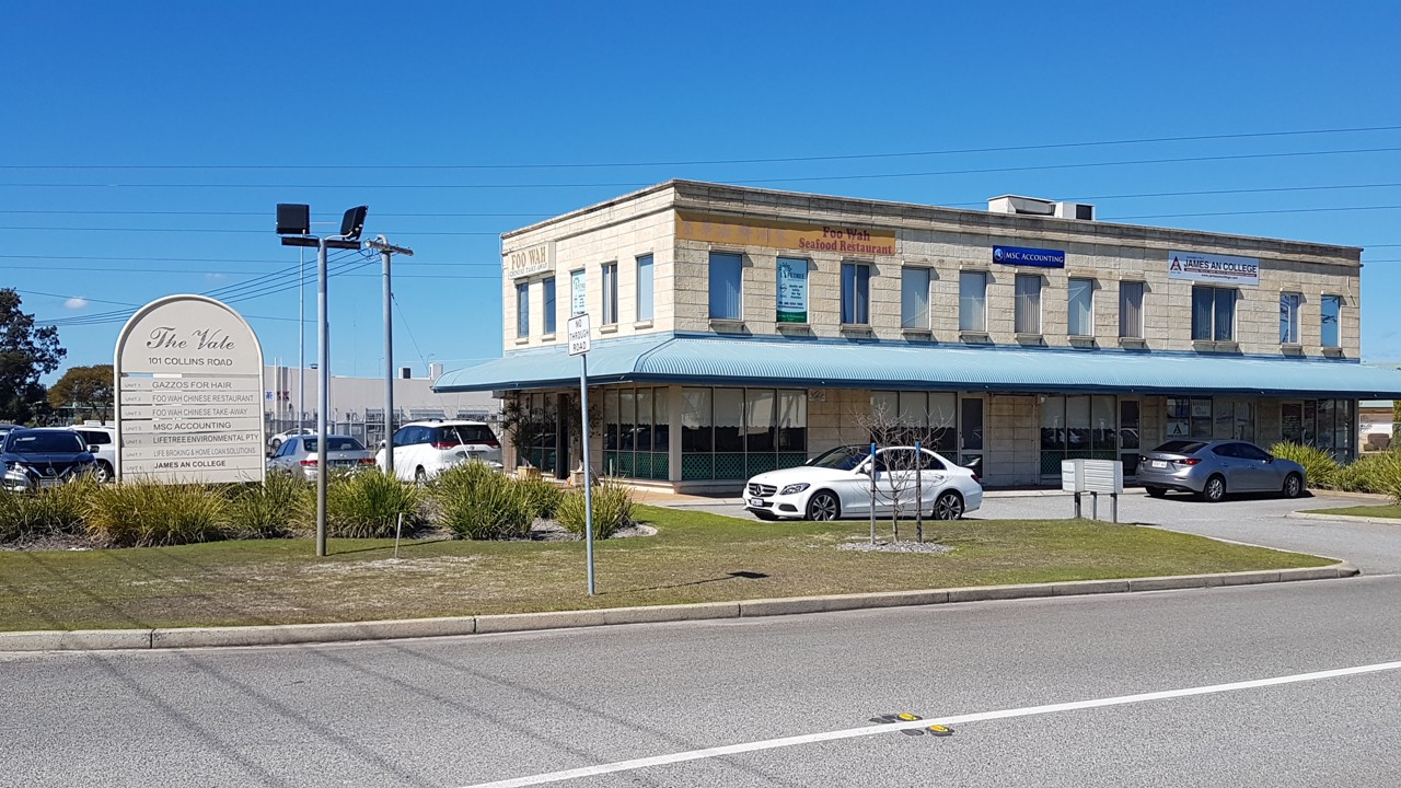Willetton, WA, Two-storey commercial building with car park