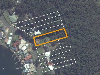 114 Coal Point Rd, Coal Point NSW from above, 2014