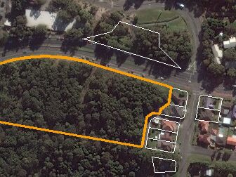 12/4 Avena Path, Waratah West NSW from above, 2014