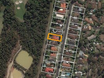 61 Raphael Cr, Frankston VIC from above, 2014