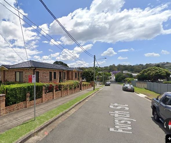 Victoria Road, West Ryde from the kerb