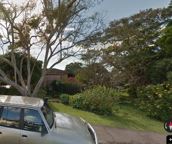 Gilbert Street, Buderim from the kerb
