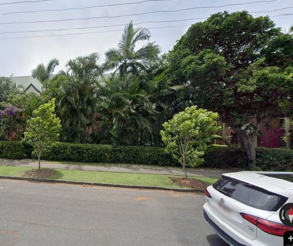 Street view of 23/51 Pohlman St, Southport QLD