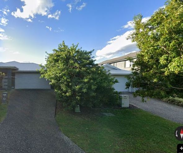 Street view of 7 Aspen Way, Arundel QLD