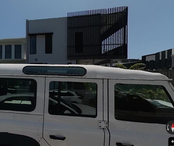 Bedarra Cct, Maroochydore from the kerb