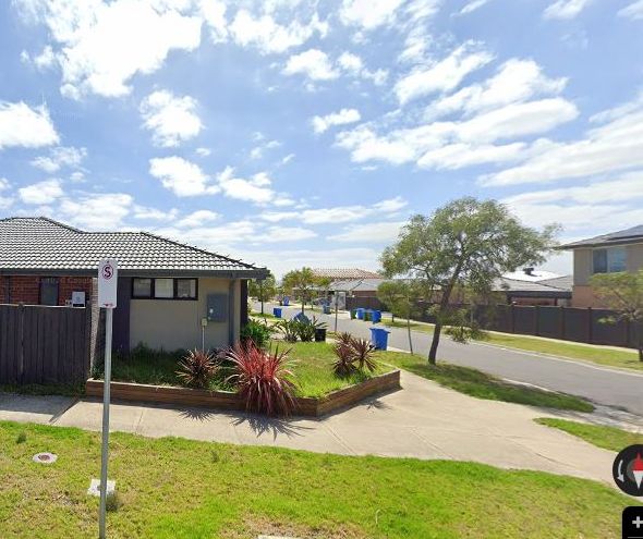 Street view of 21 Cavendish Ave, Clyde VIC
