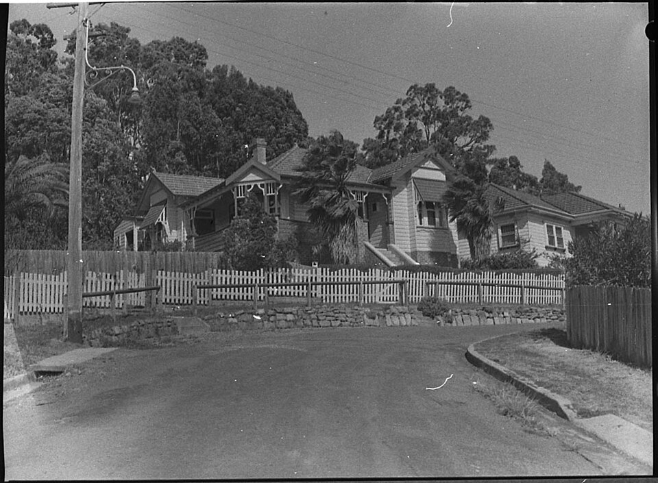 Suburban homes in Adamstown Heights